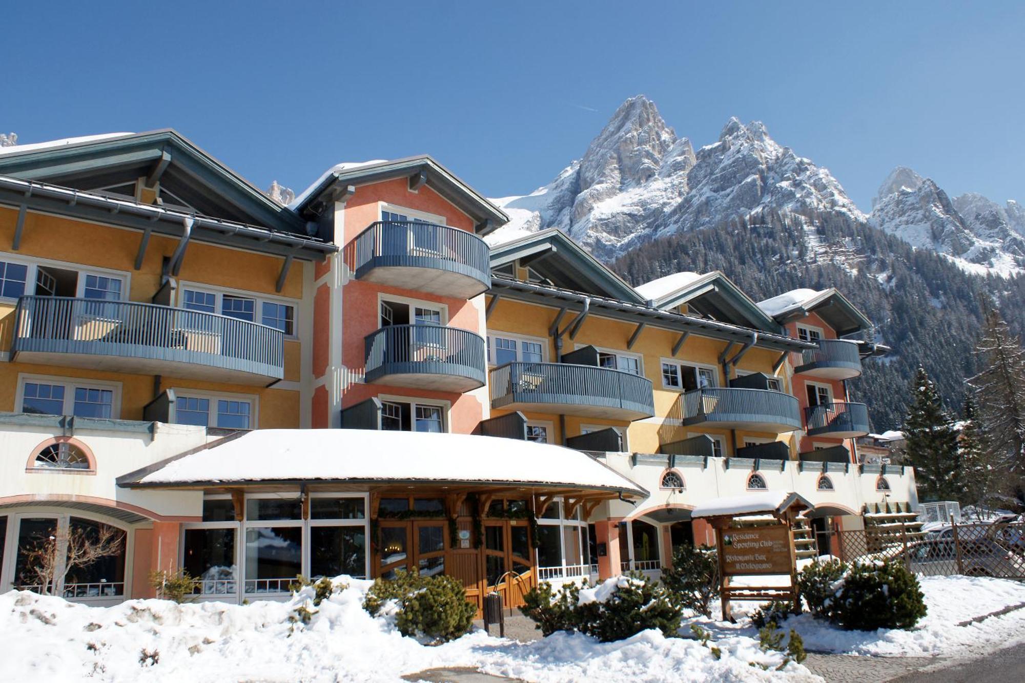 Sporting Aparthotel San Martino Di Castrozza Exteriér fotografie